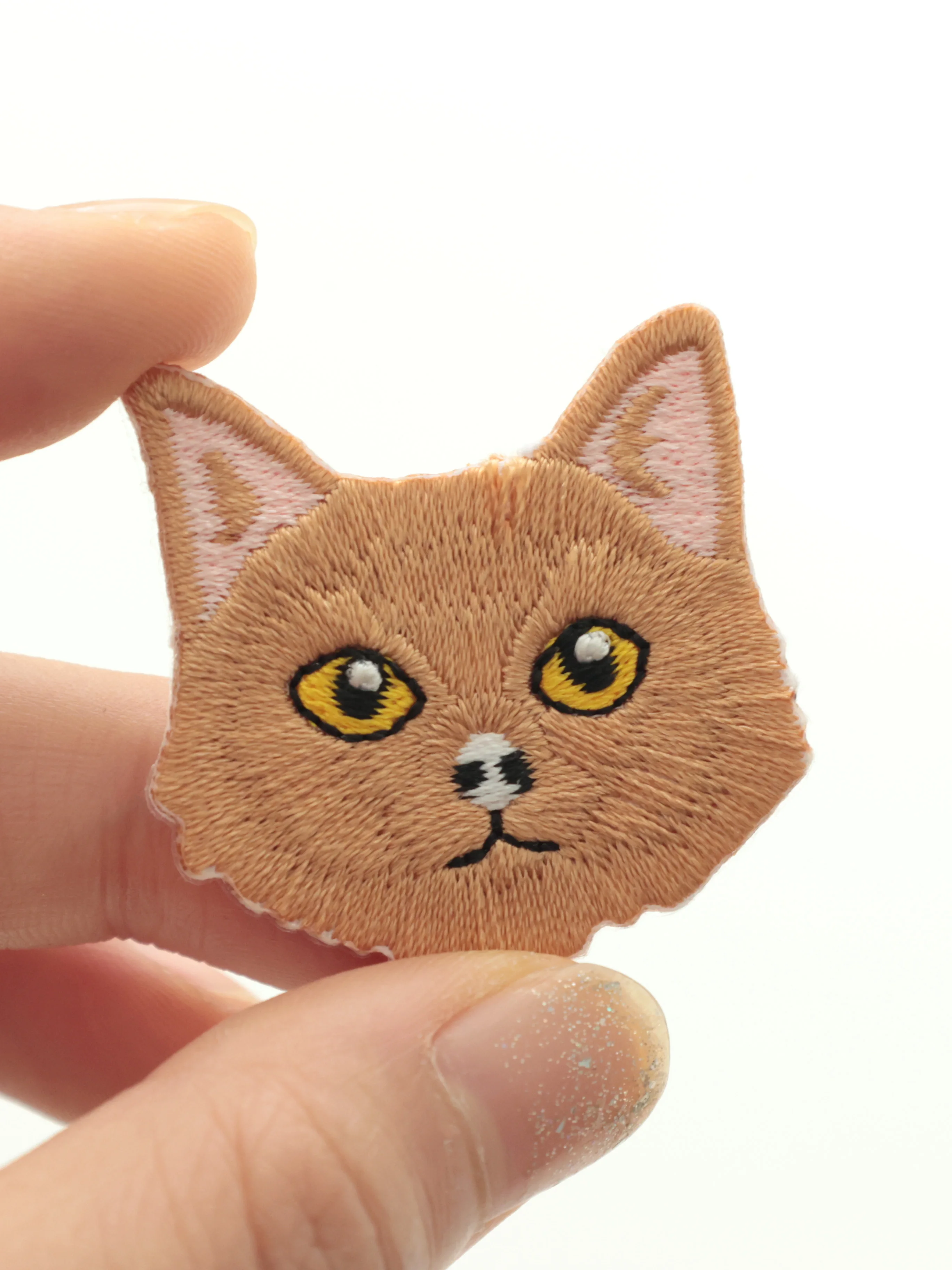 手作り立体刺繍の布貼り：かわいい動物デザインで小学生が簡単に作れるDIYプロジェクト