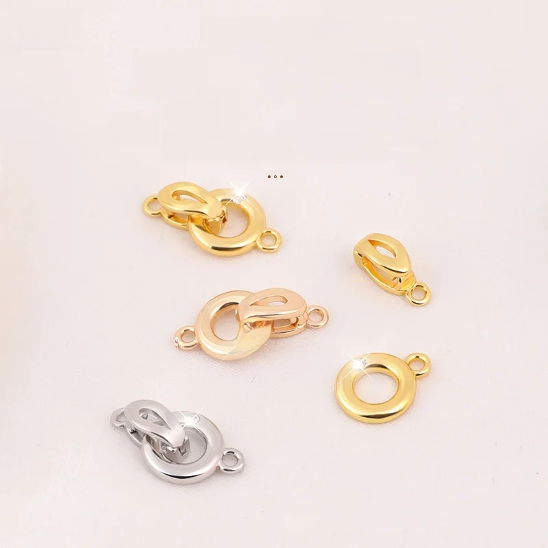 ビーズネックレスの留め具を選ぶときに迷うなら、この1つの金具が解決します！