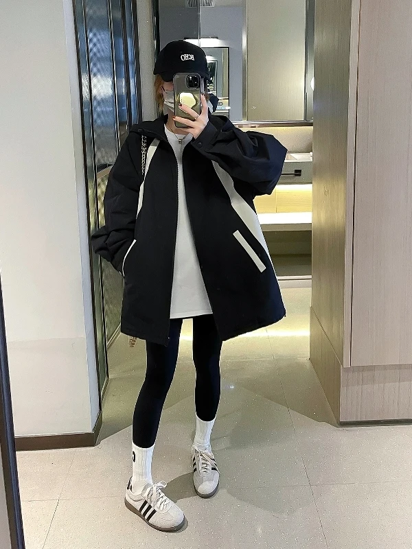 30代の女性が今、選ぶべきオフホワイトのショート丈アウターは？