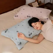 星柄チェリーの枕カバー【極上の柔らかさ・四季対応・綿100%・防油】
