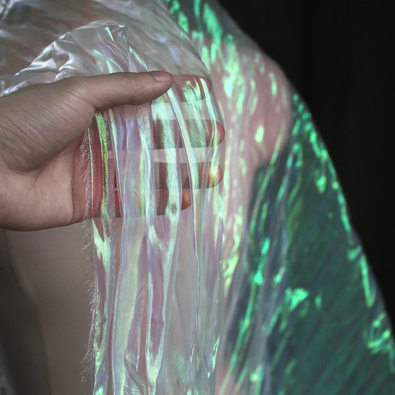 ラメチュール生地の立体感デザイン：幻想的なグラデーションフィッシュテールパターンの実用性と適用シーン