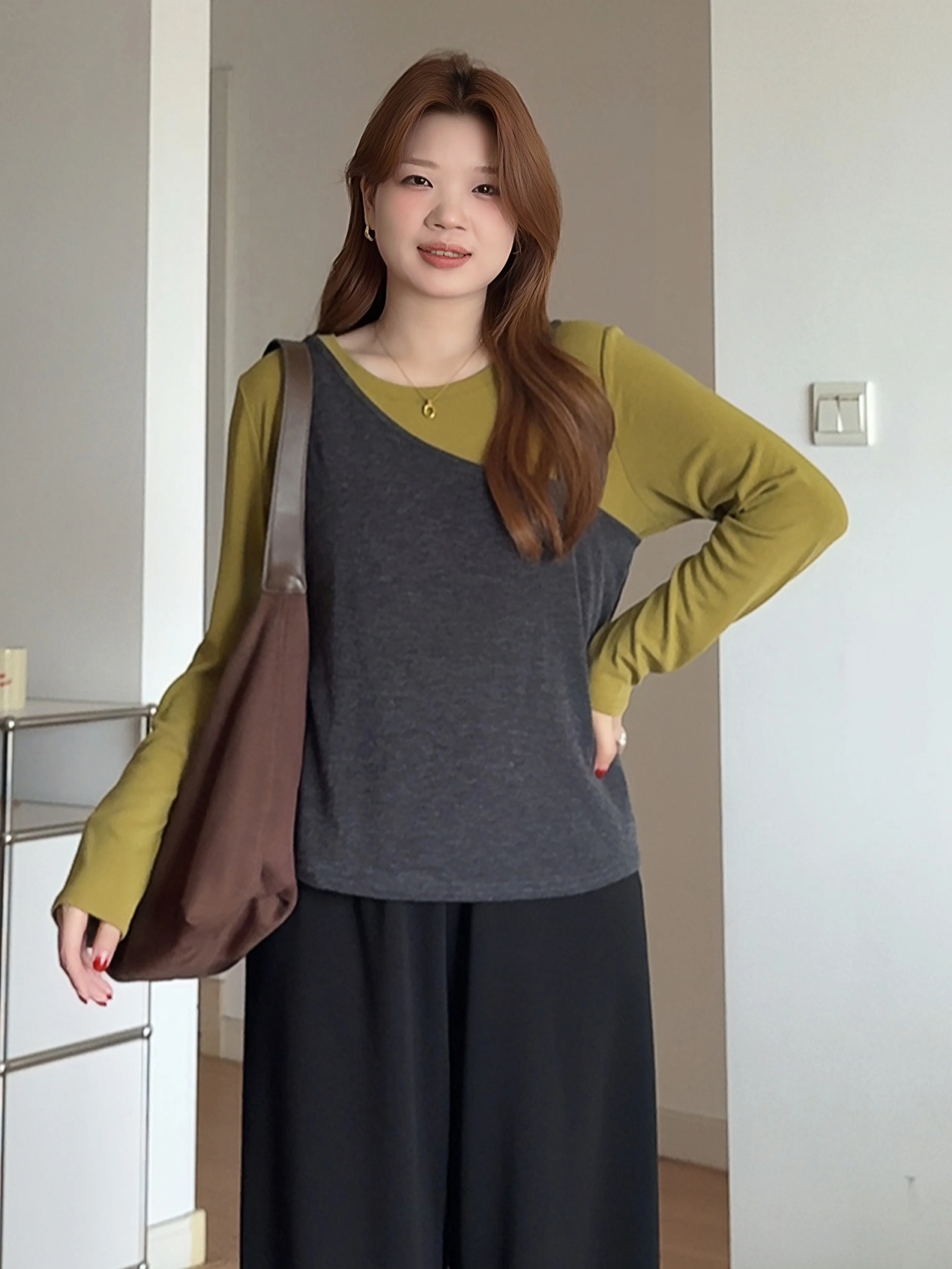 不規則マカシン長袖Tシャツ：女子にぴったりのカッコイイデザインと実用性