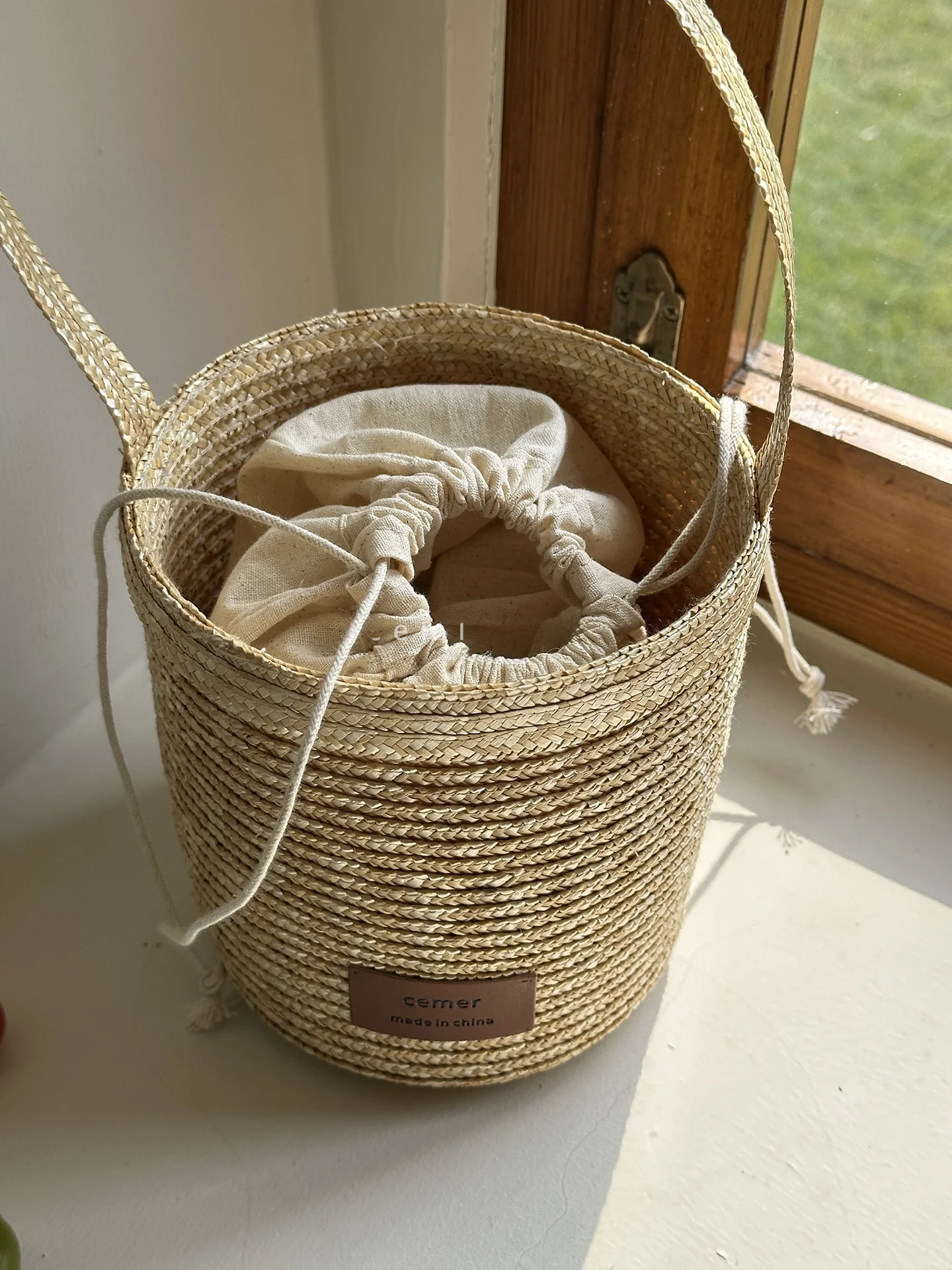わoven bag とは何か？その本質と、日常に溶け込むための選び方とは？