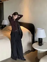 デザイン性のあるラフなワイドレッグパンツ【高腰・ポケット付き・ストレート】