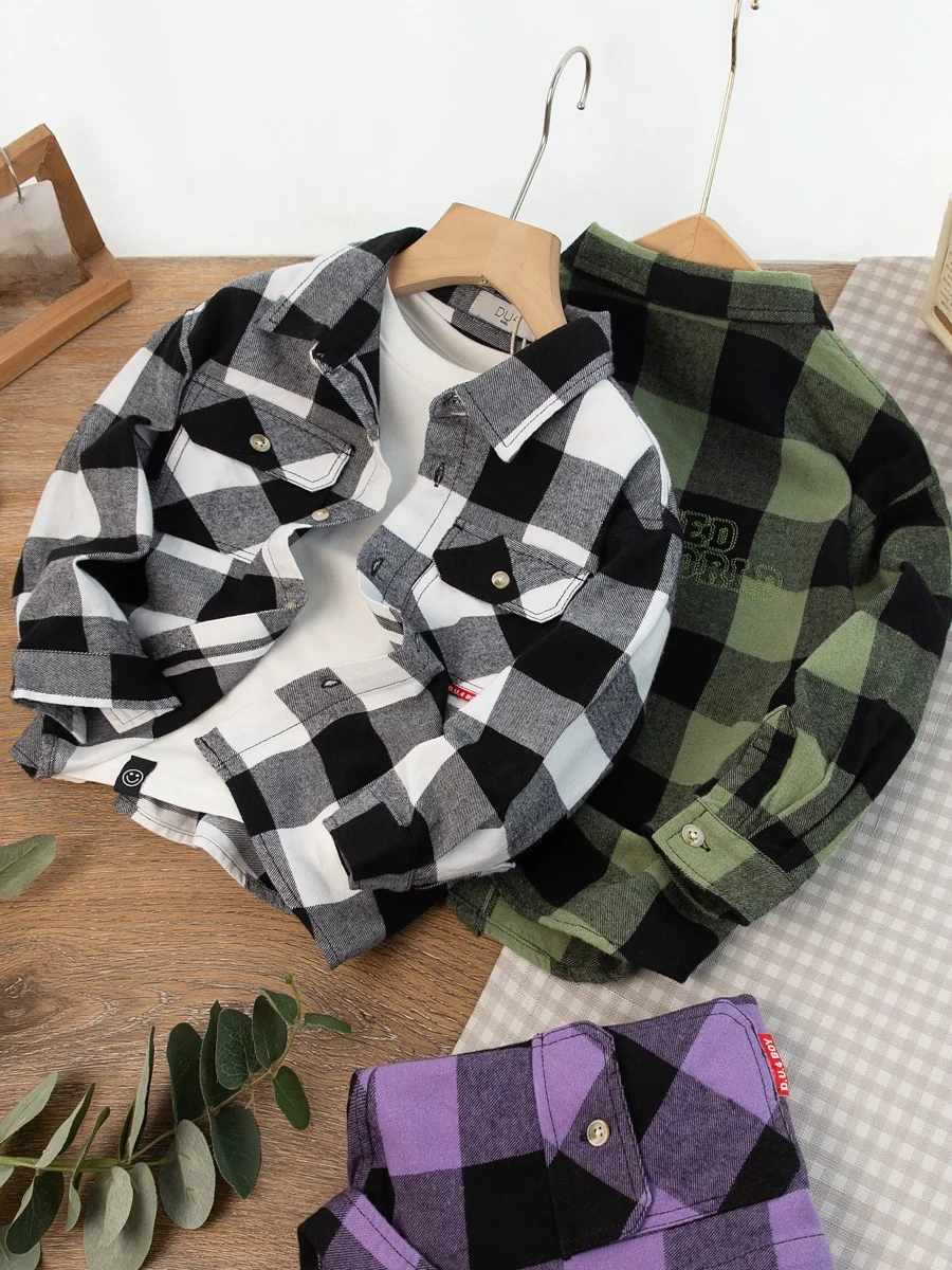20度の気温で子供の服をどう選ぶ？チェック柄シャツが解決する親子リンクコーデの秘密