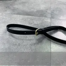 上品な質感のチェーン小型ショルダーバッグ【デザイン性の高い・秋冬用】
