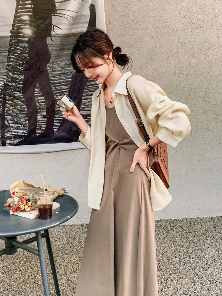 夏のワンピースに羽織るのには、何が最適？