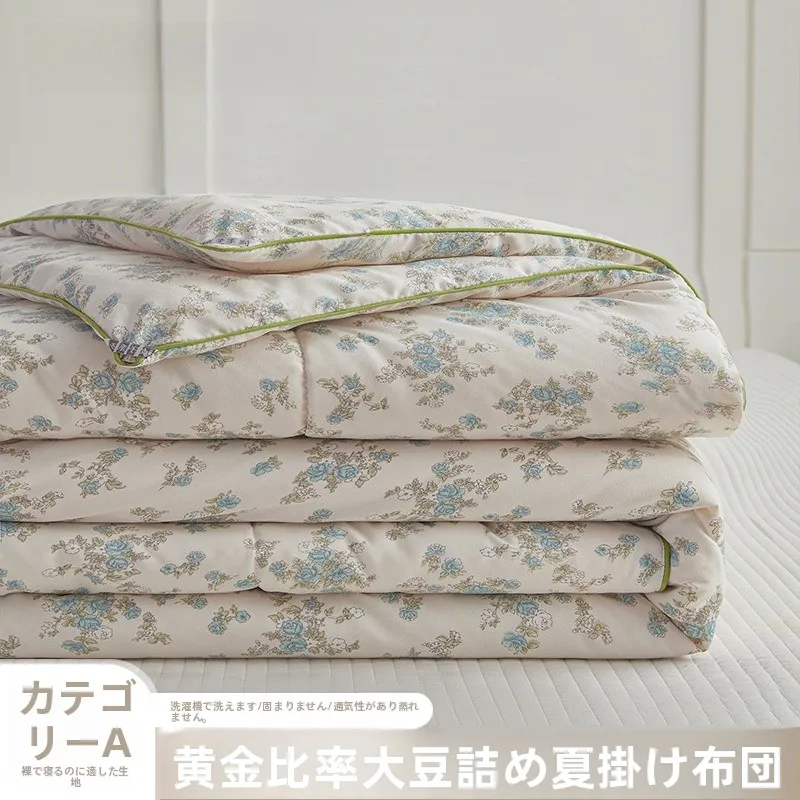 春と秋の間におうち時間アイテムを買い替えるなら、夏用ケットは本当に必要？