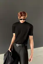 シンプルなデザインのボクシーTシャツ【ユニセックス・クリーンフィット・フィット感のあるベーシックトップス】
