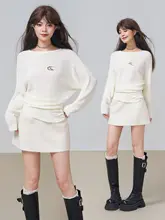 スラントショルダーのリブニットトップス【女性用・ボディラインにフィット・秋冬用】