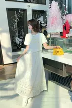 優雅なレース刺繍ロングスカート【白・初恋の月光のようなデザイン】