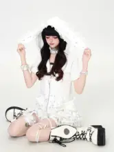 ラビットイヤーデザインのレースフード付き短袖Tシャツ【女性用・夏用・軽やか】