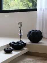 洗練されたデザイン！黒い軽やかなフルーツボウル【フランス風・装飾用アートピース】