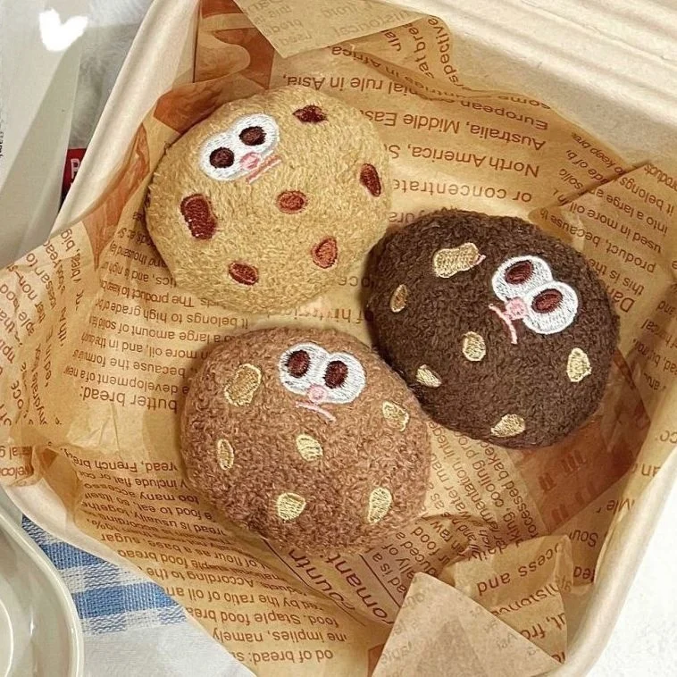 三色クッキー型猫おもちゃ：かわいいデザインと柔らか素材の実際の使い方