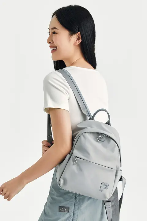 軽量リュックサック【キャンバス・通勤・アウトドア用・女性向け】