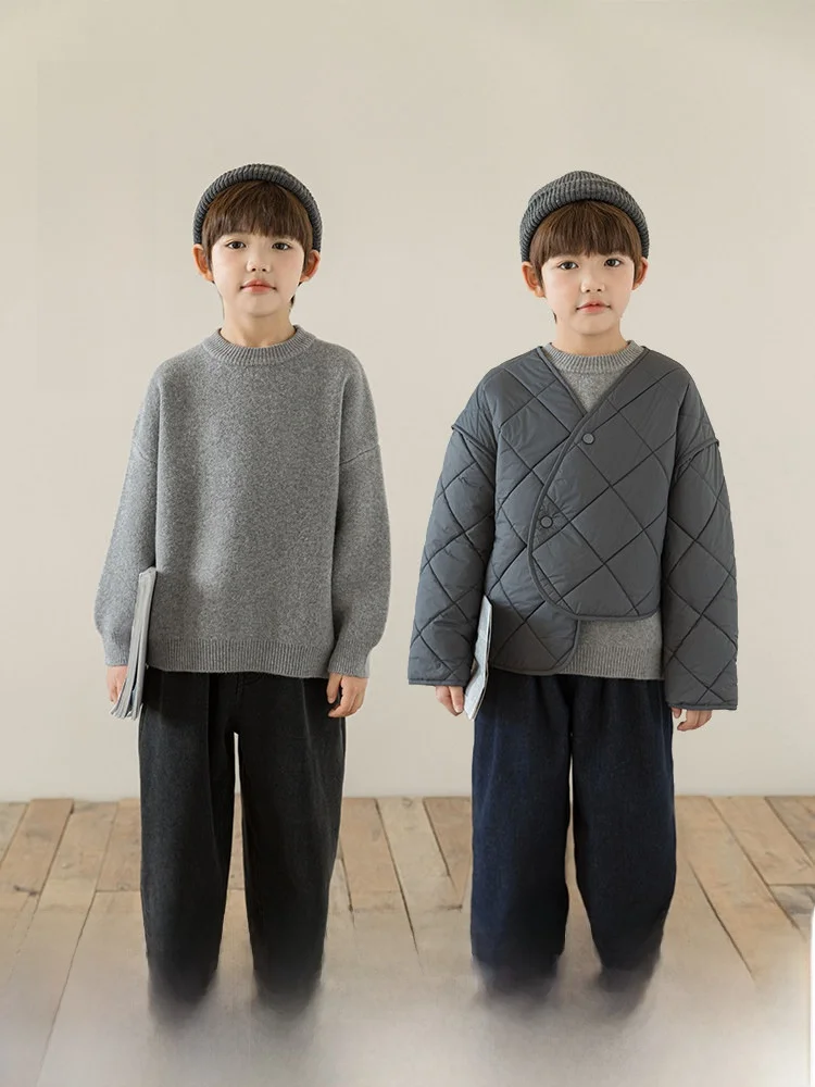 20度の気温で子供の服をどう選ぶべきか？男児用のジャケットとニットシャツの選び方を徹底解説