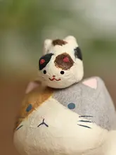 和紙製ミニ猫の置物【かわいいデザイン・デスク装飾用】