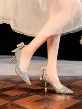 香槟色のリボン付きウェディングシューズ【新婦用・ハイヒール・クリスタル装飾】