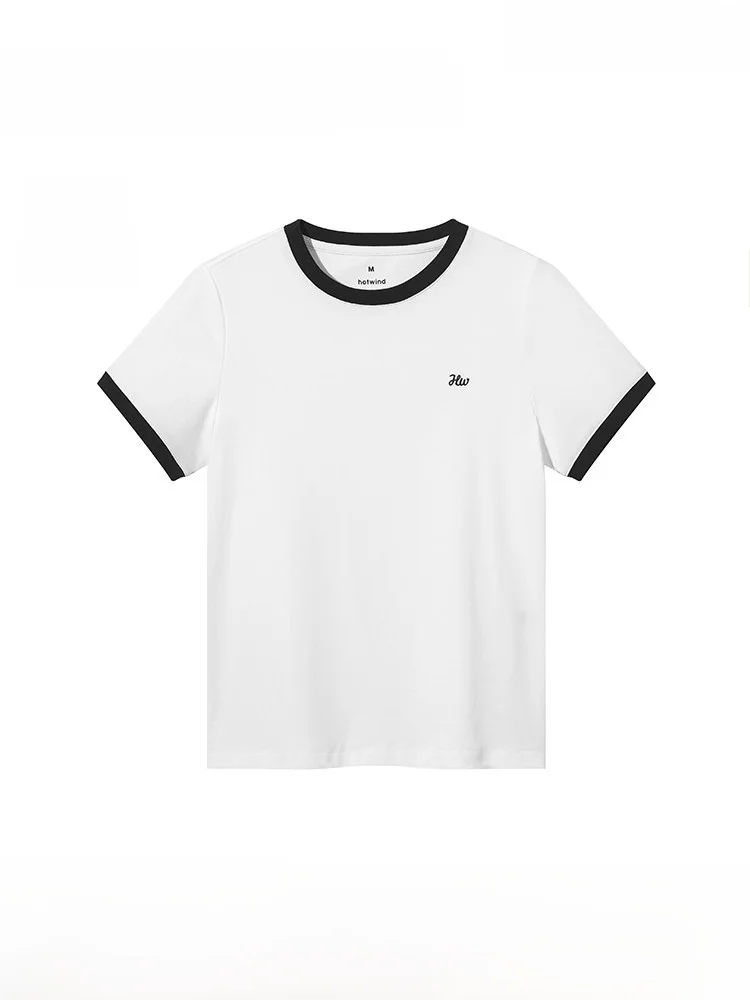女性用切り替えデザイン半袖Tシャツ：女ラインの定義と実用性を解説