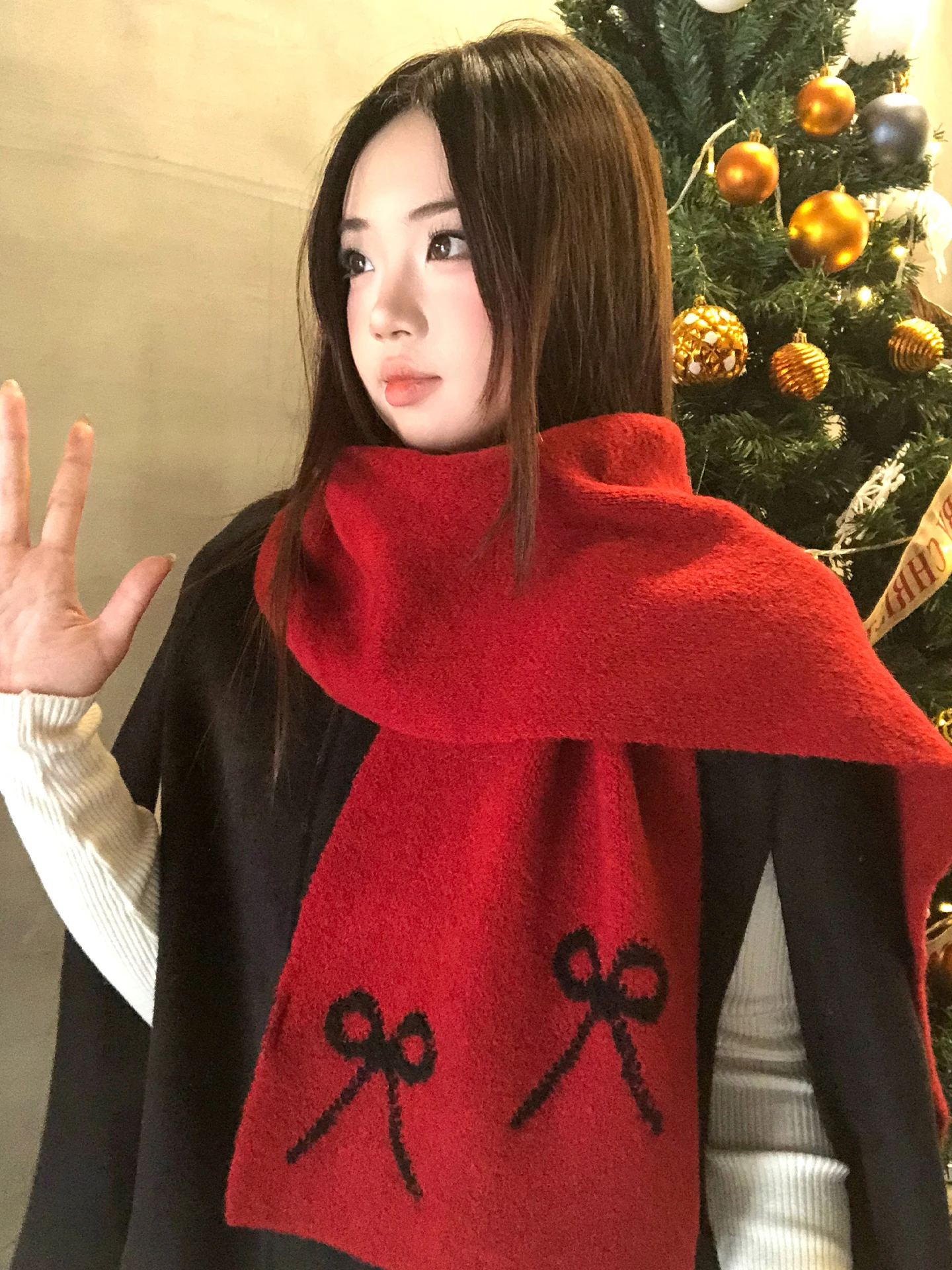 赤チェックマフラーを選ぶべき理由は？冬の日常を彩る1つの魔法