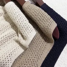 真絲と羊毛混紡のVネックニットベスト【レトロな透かし編み・春用・重ね着対応】