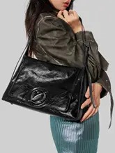 通勤用バッグ【大容量・ショルダーバッグ・高級牛皮】