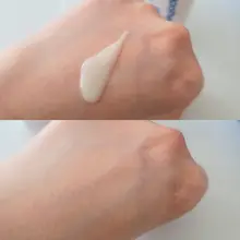 エッセンスアンプルタイプの日焼け止めクリーム【水分感・・修復効果】