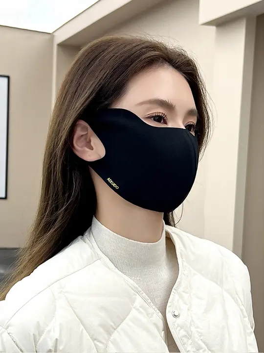 高保温性フェイスマスク【冬季用・防風・アウトドア向け・顔を小さく見せるデザイン】