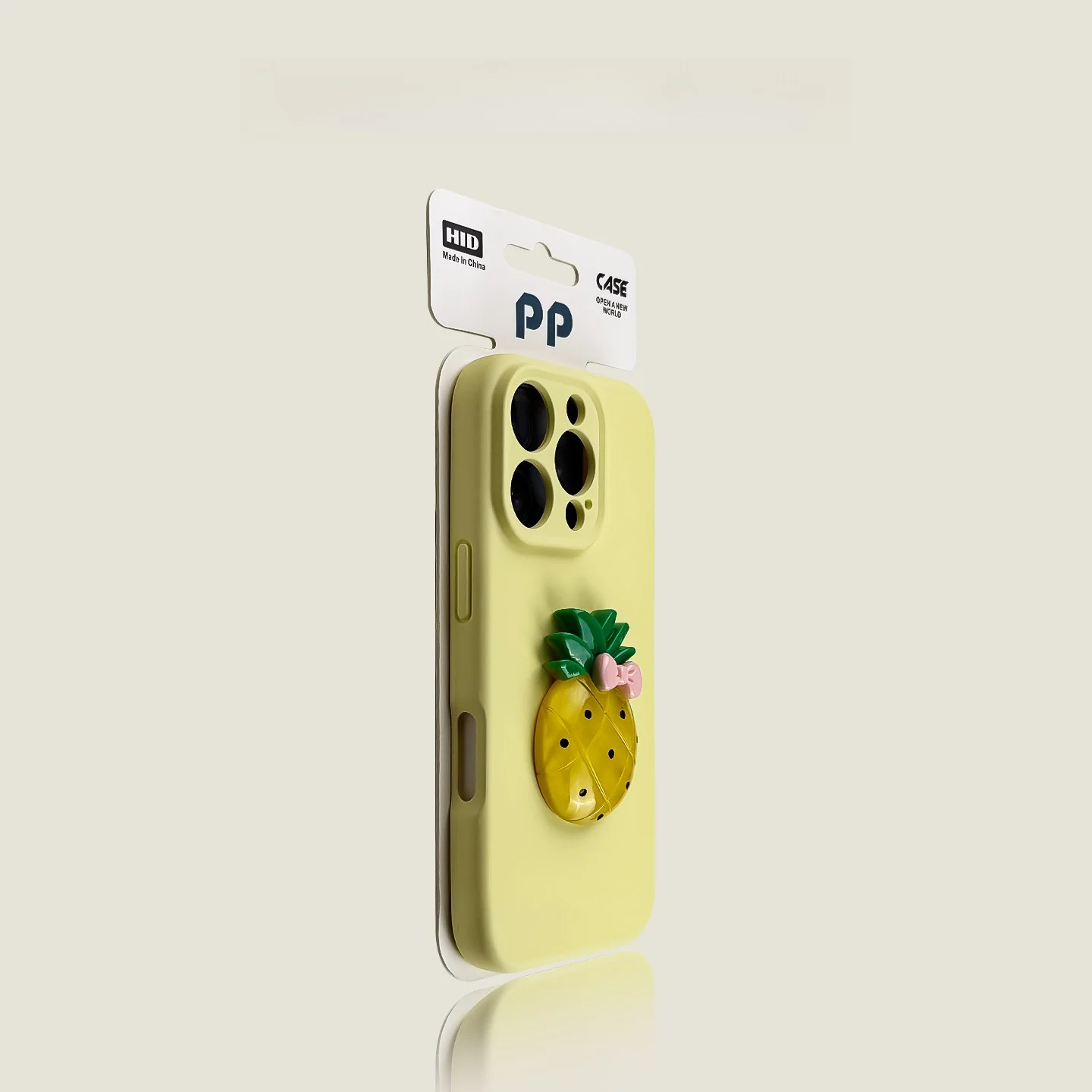 ノッチなし スマホの画面見やすさを実証する：モランド紫の立体花柄スマホケース