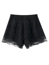 白色のレースアクセント付きショートパンツ【春用・透け防止・着回しやすい】（セットアップ対応）