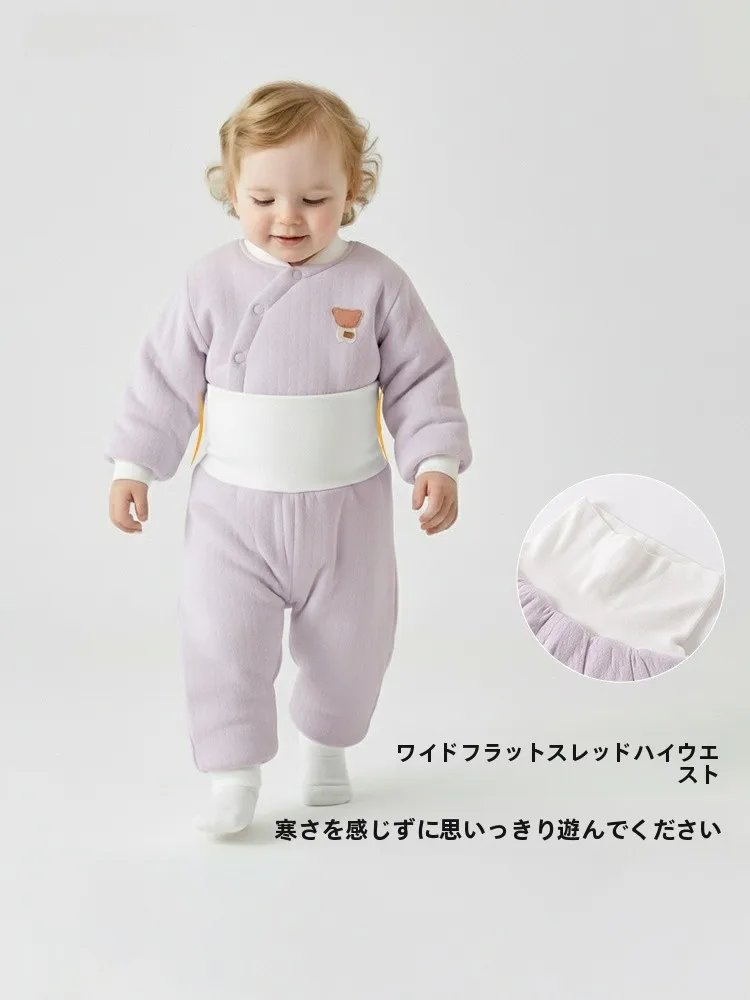生後2ヶ月の冬用ベビージャケットとパンツの選び方：UCBABYの高腰コットンセットアップ