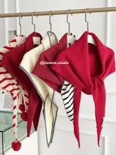 冬季用レディース赤色ニット三角巾ショール【保温・おしゃれなデザイン・首元暖か】