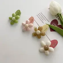立体フラワーデザインのヘアクリップ【小型・前髪用・流行のヘッドアクセサリー】