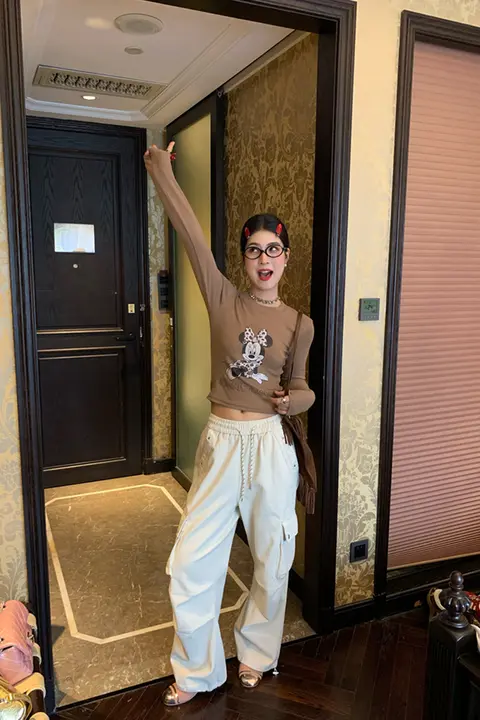 ストレートパンツ レディース 秋冬 アイボリー カジュアルパンツ 小柄 ゆったり タイ付きパンツ