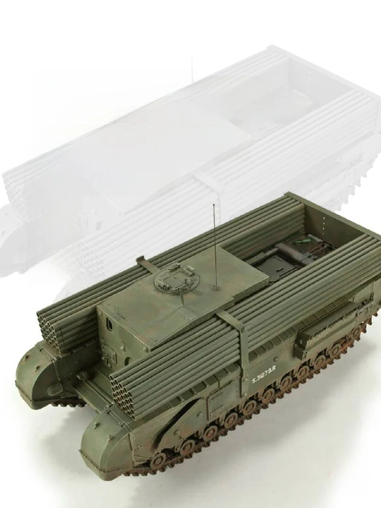 イギリス製 チャーチル戦車モデル【精巧なディテール・三インチ駆逐戦車】：1:35スケールのミリタリープラモデルの実用性と選定基準