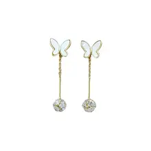 蝶デザインのジルコニア幾何学模様ロングピアス【エレガント・フランス風】