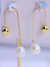 天然バロックパールのスタイリッシュなイヤリング【シンプルでモダンなデザイン・ユニセックス】