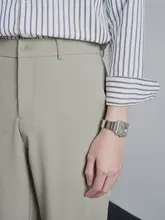 夏用 薄手 カーキ色のストレートパンツ【抗シワ・イージーケア・カジュアル用】