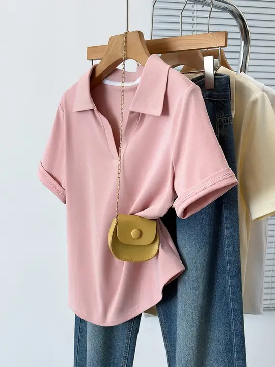 大きいサイズのゆったりデザイン半袖Tシャツ【フレンチカラー・体型カバー効果・夏用・カジュアル】
