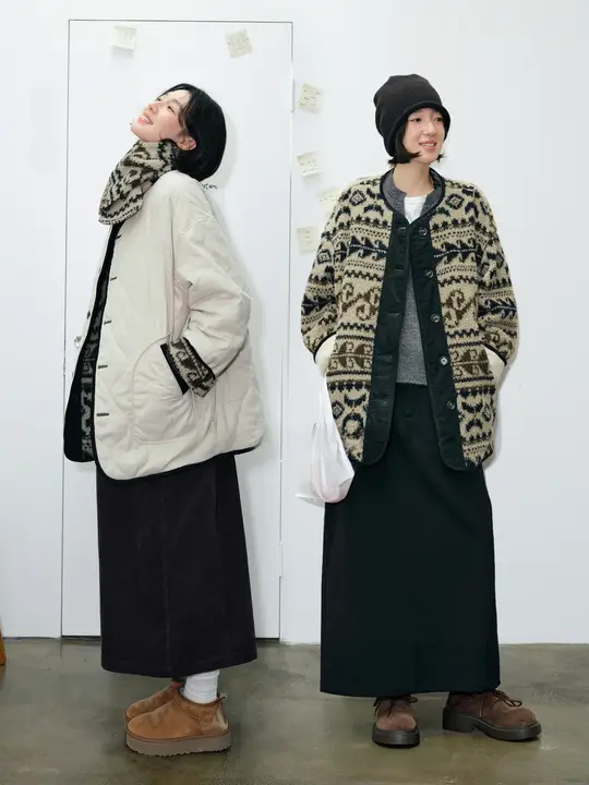 松仁栗子派デザインの仿羊羔毛ダウンジャケット【リバーシブル・厚手・秋冬用】