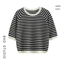 リネン素材のストライプ丸首短袖ニットトップス【夏用・快適・感】