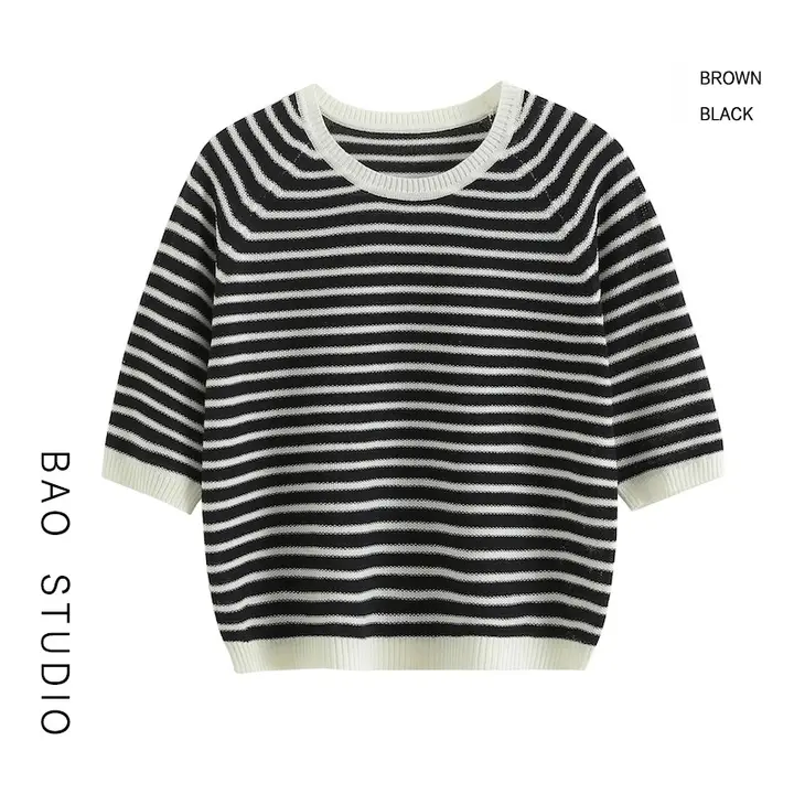 リネン素材のストライプ丸首短袖ニットトップス【夏用・快適・感】