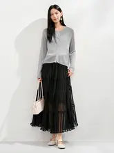 涼しげなデザインの透かし編みカーディガン【女性用・夏季・柔らかい風合い】（セットアップ対応）