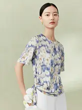 デザイン性のあるタイダイ染めのラウンドネックTシャツ【短袖・不規則デザイン・ひも付き】