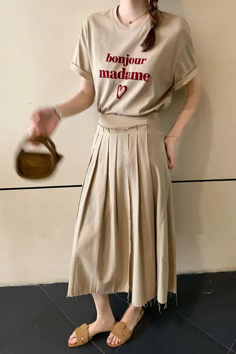 スタイリッシュなカキ色のロングパンダスカート【高腰・デザインプリーツ・フィット】