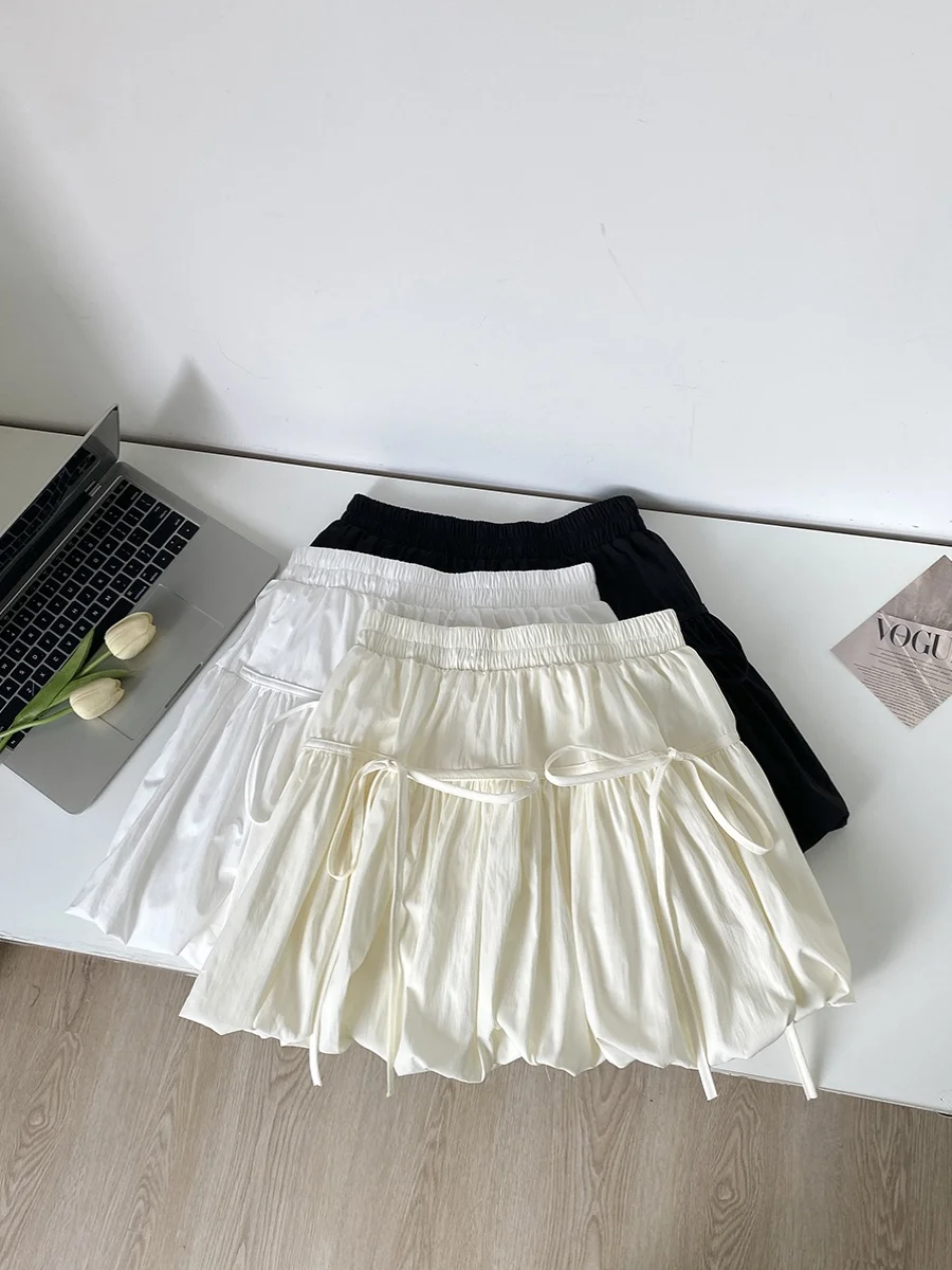 通勤にふさわしい服装女性は、どうやってコーデを決めるべき？