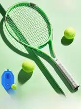 単独使用可能なテニス練習器【カーボン製・リターン機能付き・初心者向け】