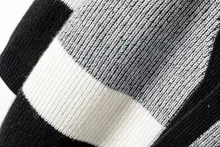 重厚感のあるウールカーディガン【女性用・Vネック・中長丈・冬用】