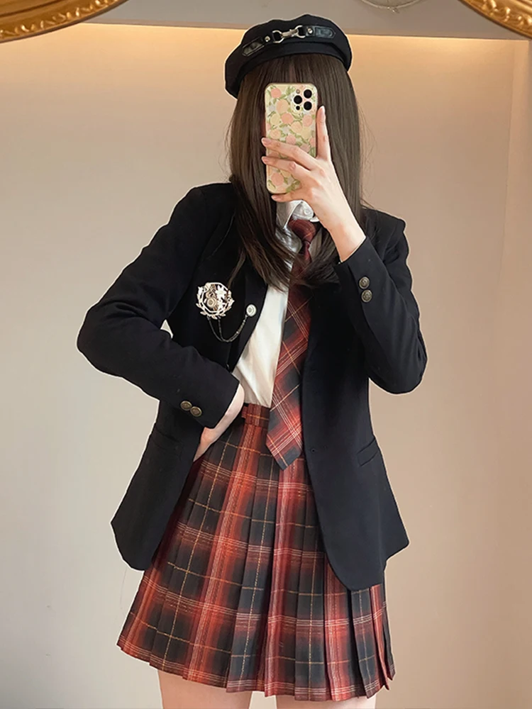 JK制服の百褶スカートで悩むなら、どう選ぶ？
