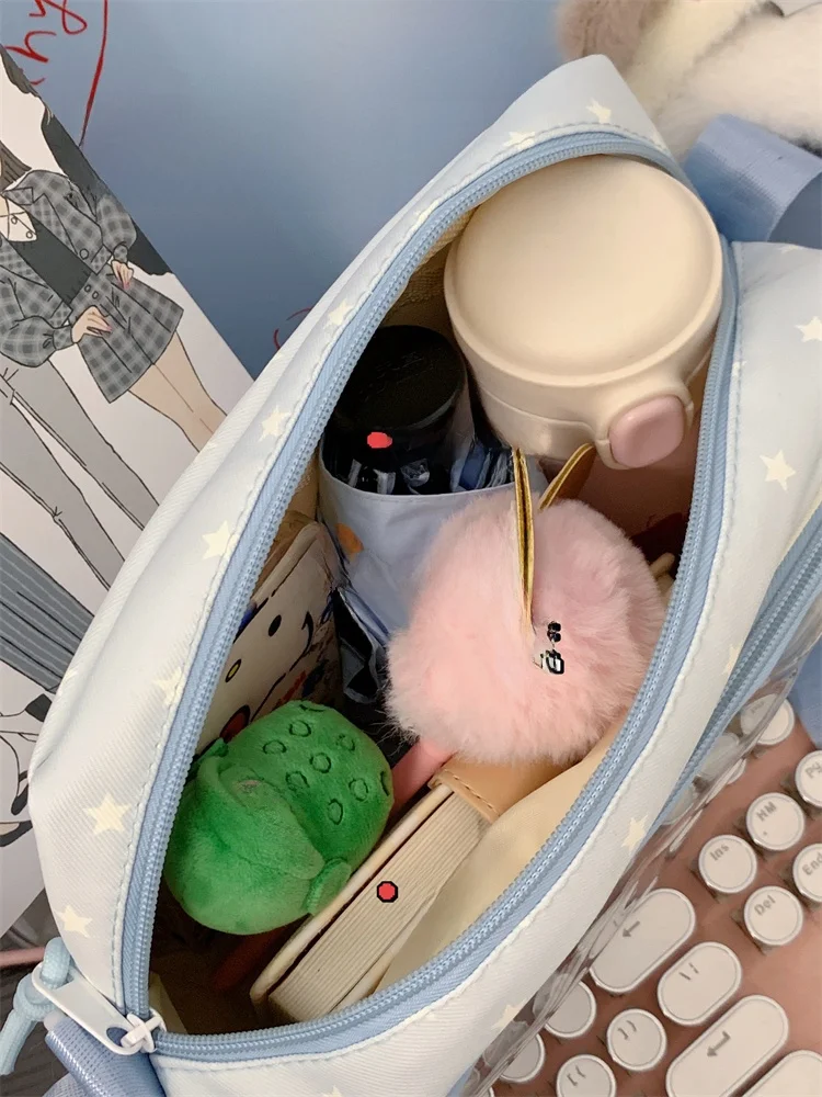 学生時代の日常を彩る、軽くておしゃれなショルダーバッグはどれがおすすめ？